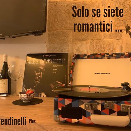 Locus Pendinelli Trani Panzió Kültér fotó