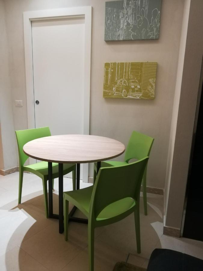 Locus Pendinelli Trani Panzió Kültér fotó
