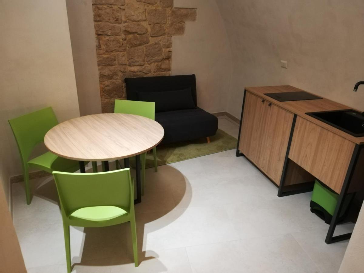 Locus Pendinelli Trani Panzió Kültér fotó