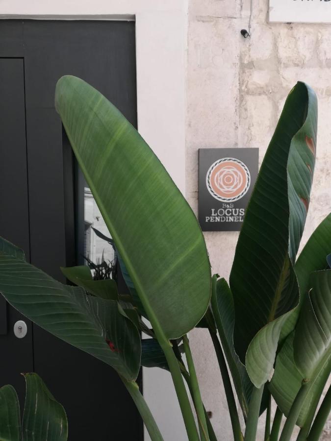 Locus Pendinelli Trani Panzió Kültér fotó