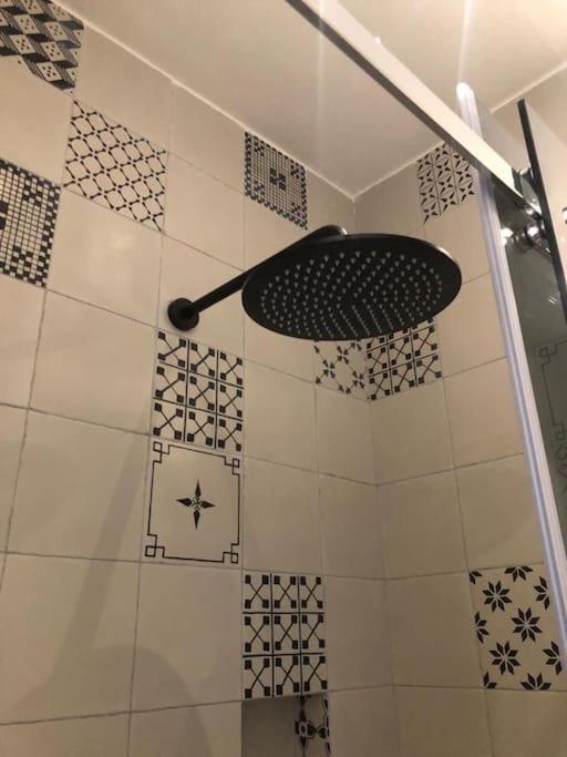 Locus Pendinelli Trani Panzió Kültér fotó